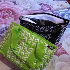 Two(2) brand new insulated ladies lunch bags